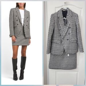 NWT authentic Elie Tahari blazer and skirt suit / set